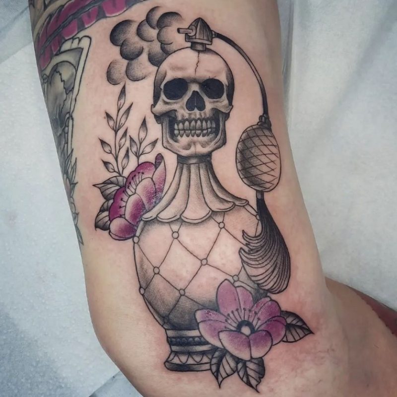 Nero Tattoo Shop Tatouage Cesson Sevigne Monsieur Alfred 13 Nero Tattoo Shop Tatouage Cesson Sevigne Monsieur Alfred 13