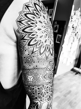 Nero Tattoo Shop Tatouage Cesson Sevigne Nero 5 02 Nero Tattoo Shop Tatouage Cesson Sevigne Nero 5 02